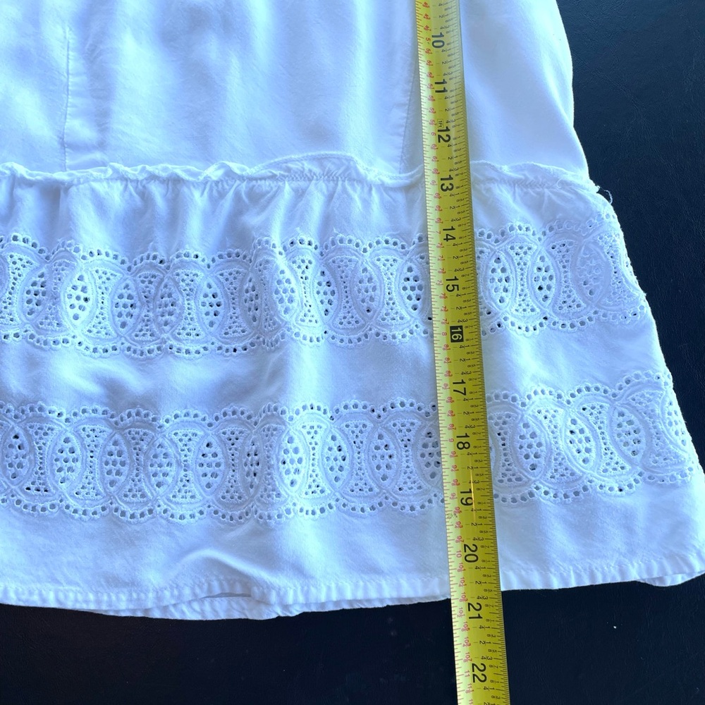 Chic White Lace Women's Camisole‎ (NWOT) - Picture 8 of 10